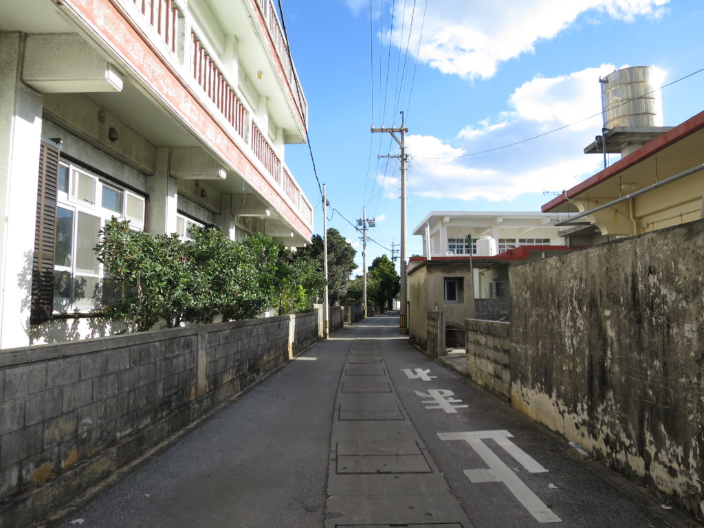 沖縄でストレスフリーな新生活♪「粟国島」の移住情報