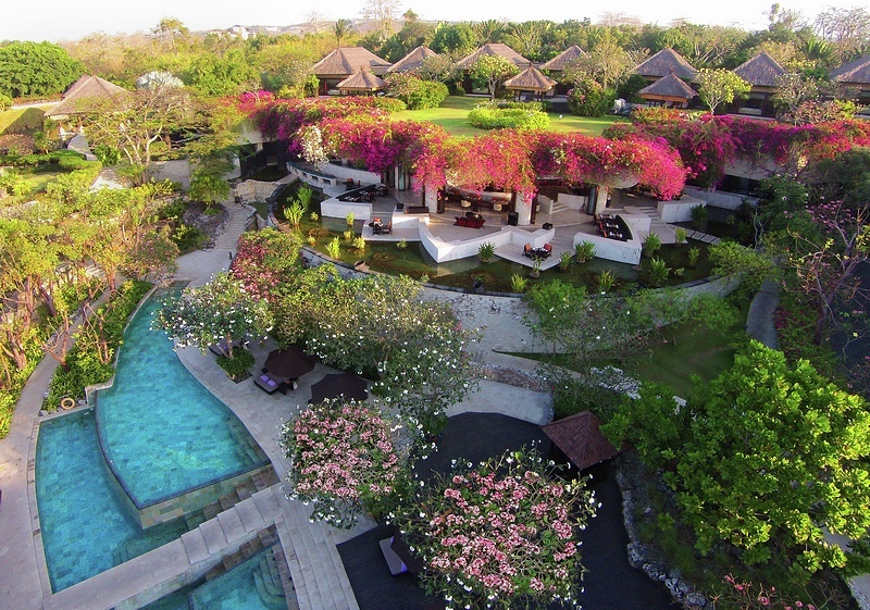 インドネシア バリ島 究極のラグジュアリー アヤナホテルが4つの主要アワード賞を獲得 りとふる