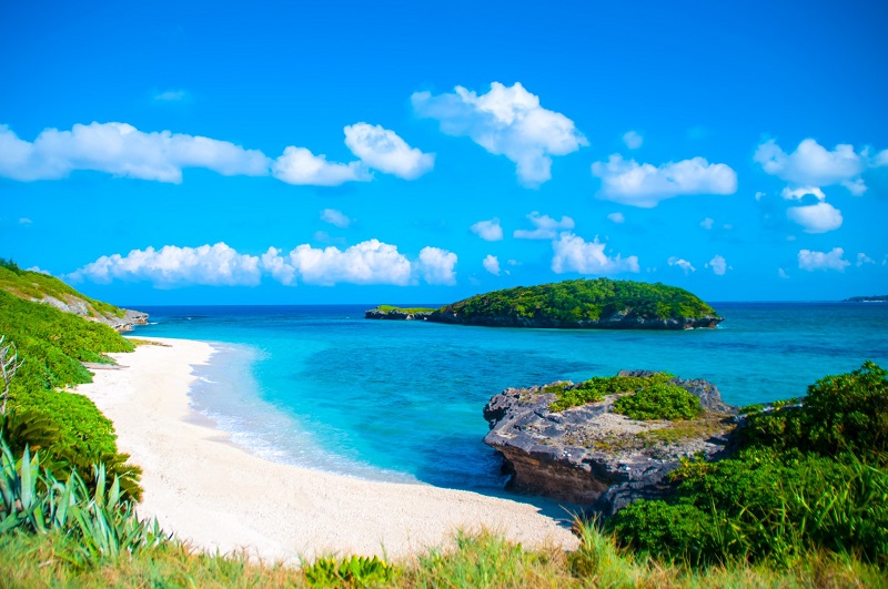 沖縄最北端の青の絶景「伊平屋島」を満喫！おすすめ観光スポット6選