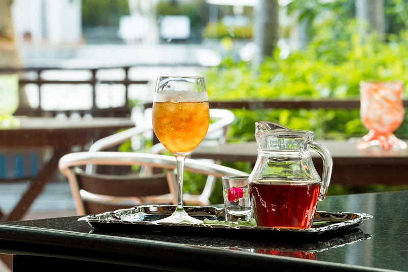 沖縄・名護市：カヌチャで茶摘みから製茶まで「紅茶手作り体験」受付開始