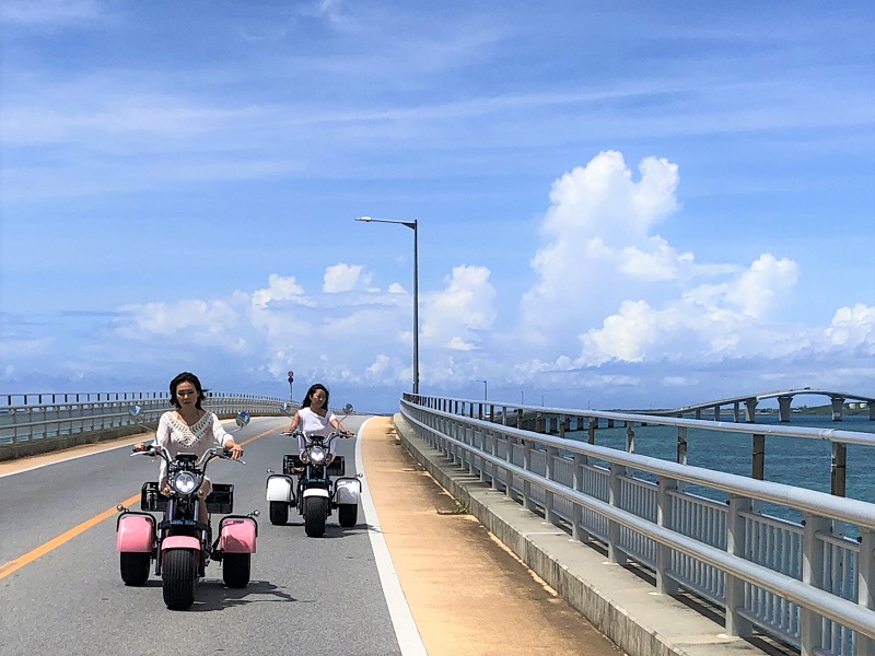 【Little Ride】宮古島の風を体いっぱいに感じてEVトライクレンタル＆ガイド付きツアー