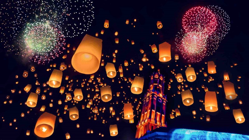30周年を迎えるハウステンボスの夜空を彩る美しい花火と約1000個のランタン