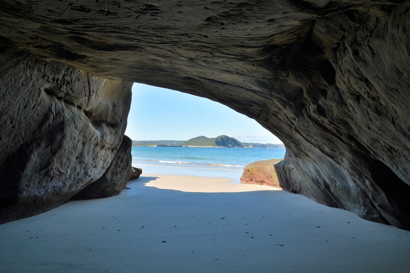 【千座の岩屋】太平洋の荒波が作り出した種子島の海蝕洞窟