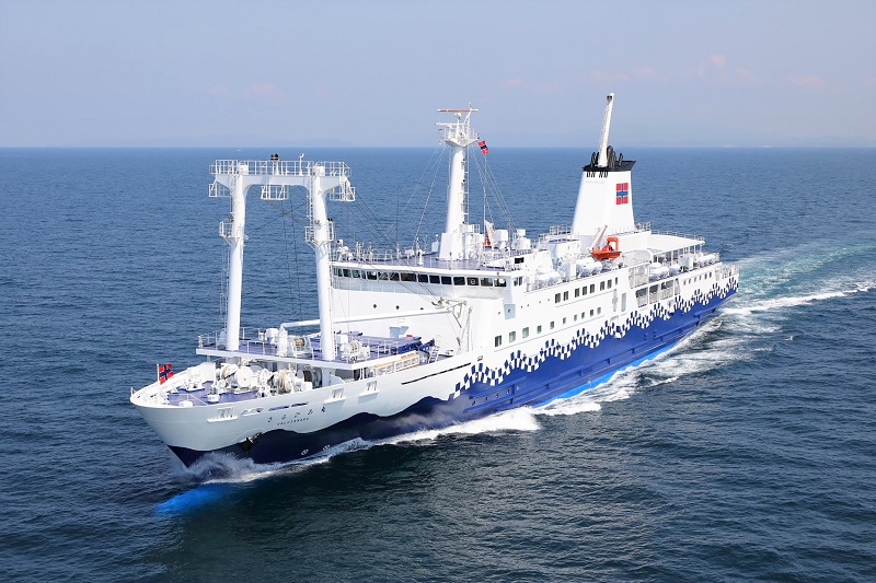 東京諸島航路の貨客船「さるびあ丸」に幻の♡マークが出現！