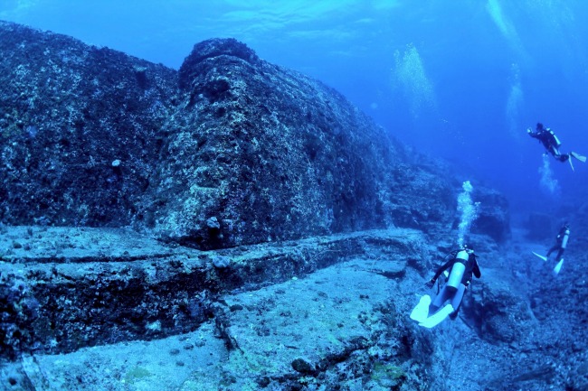 与那国島_与那国島海底地形(海底遺跡)_220127