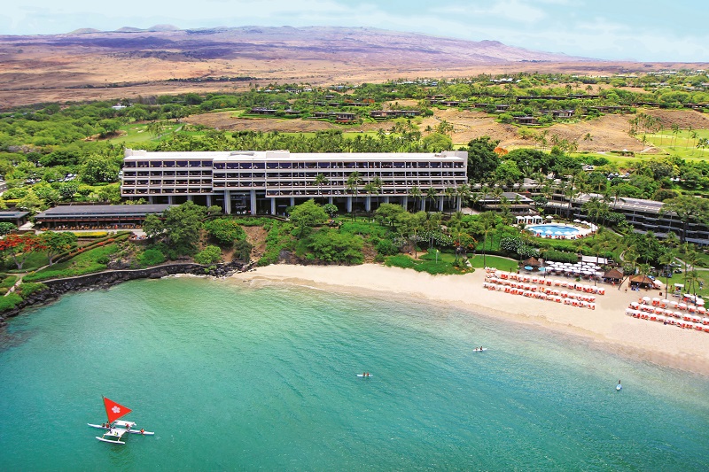 ハワイ島で歴史と伝統を誇る「マウナ ケア ビーチ ホテル」2025年春頃リニューアルオープン！