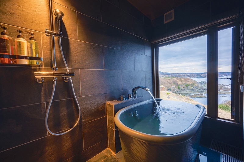 SADO RESORT HOTEL AZUMA、オーシャンビュー絶景風呂付客室が誕生
