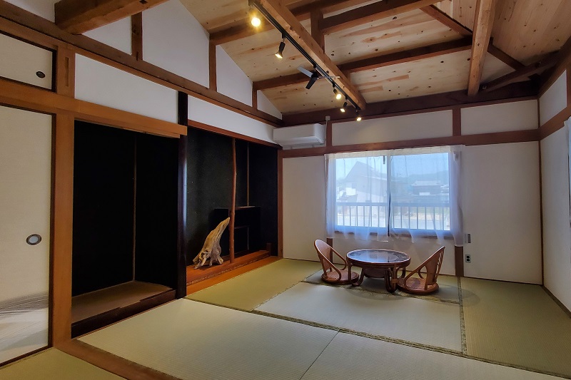 江田島の空き家をリノベーションした島暮らしを体験できる宿「YOKADO KIRIKUSHI」オープン