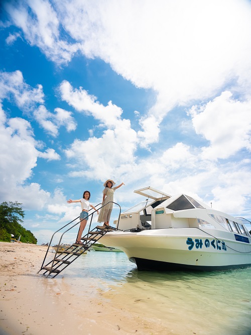 石垣島_株式会社 RAISE CREW・グラスボート_島職