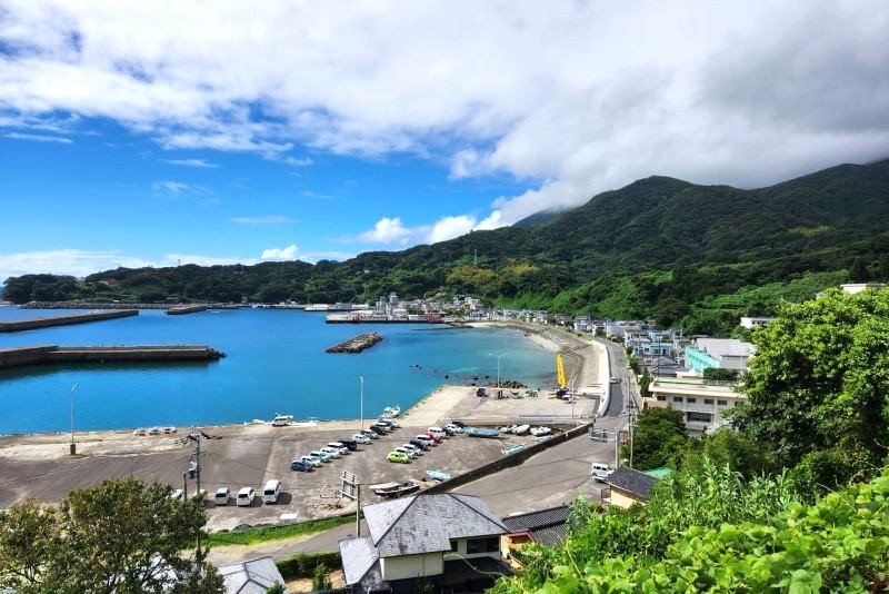 甑島 求人｜まずは気軽に離島移住OK！甑島の地域インフラと観光を支える地元企業で未経験からスキルアップ