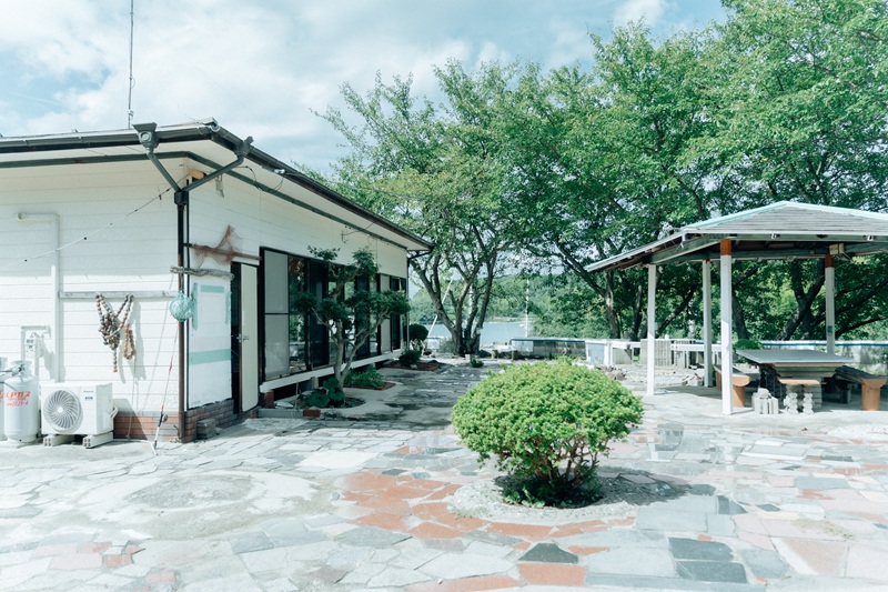 隠岐の暮らしや空気感を感じられる一棟貸しゲストハウス「UMINOIE YUTAKA」開業
