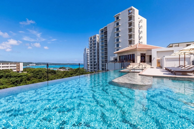 新しい沖縄の魅力に出会えるホテル「BLISSTIA SUITES & RESORT 沖縄恩納村」開業