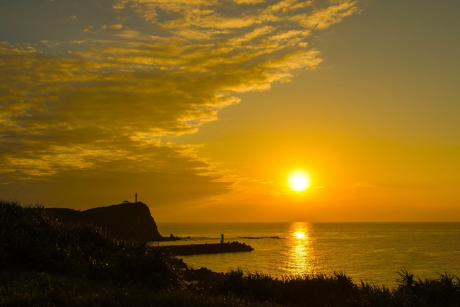 与那国島_日本最後の夕日が見える丘_220127